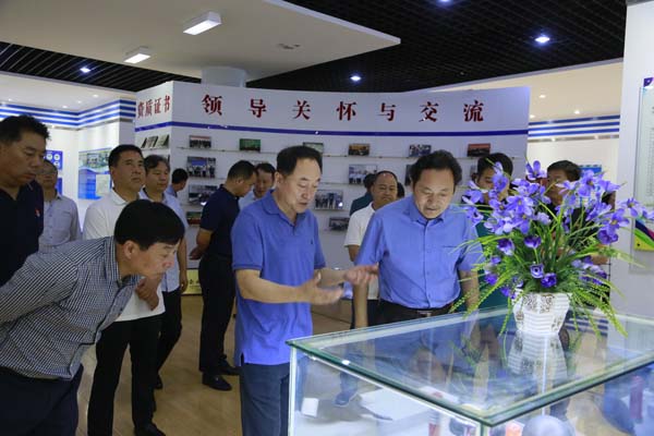 市政協(xié)副主席安石柱一行調(diào)研隆華：加快企業(yè)創(chuàng)新和服務能力